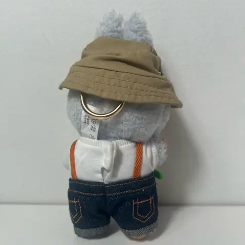 Pop Mart The Monsters Fall In Wild Labubu Vinyl Doll Pendant Keychain White