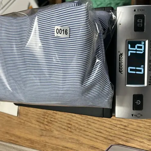 Vintage Western cowgirl blouse medium long sleeve pin stripe Americana top Blue