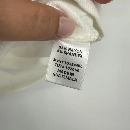 FORE Off White Twist Front Cutout Short Sleeve Crop Top Tee