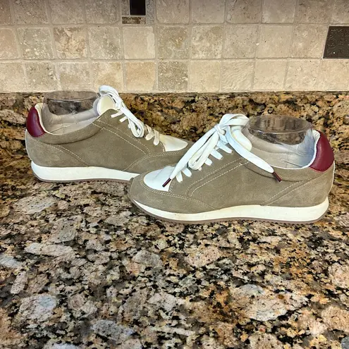 Birdies Roadrunner in Chai Spice Athletic Shoes Size 8