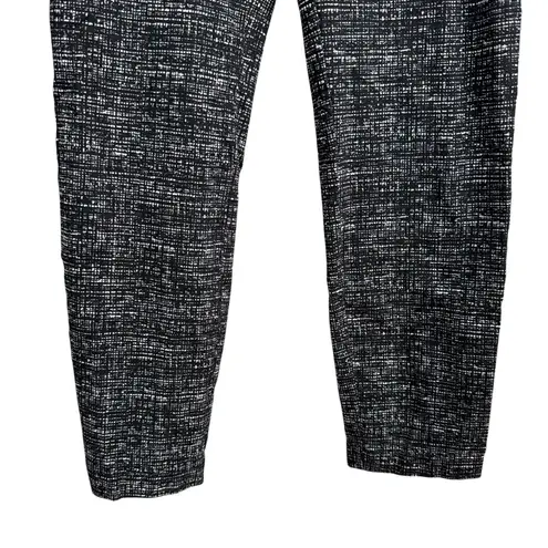 Ellen Tracy Women’s Pants M Black White Abstract Print Ankle Pull On Stretch