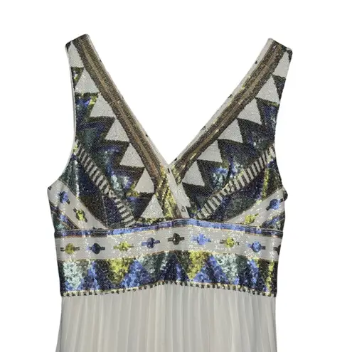 XScape  Embellished Goddess Pleated Sequin White Formal Gown Dress Size 14 NWT