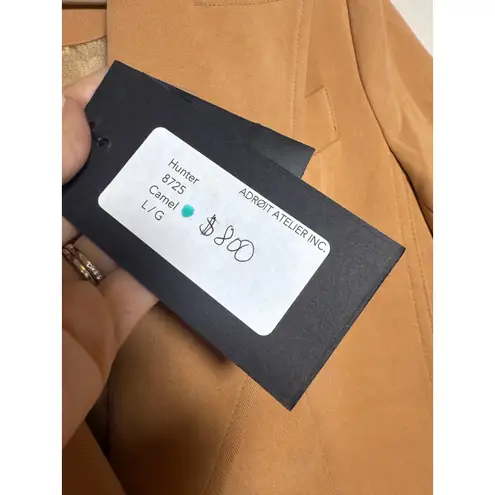 NWT Adroit Atelier Hunter Single Breasted Stretch Blazer Sz. L Tan Size L