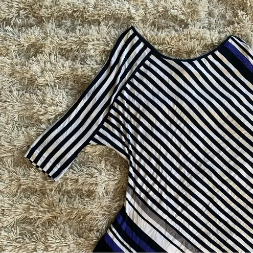 Y2K Early 2000s White/Blue Striped Asymmetrical Escada Thin Light Weight Top Blue Size L