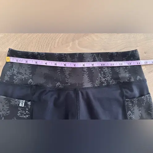 Fireside Pine pacific silver for leggings size large gunmetal