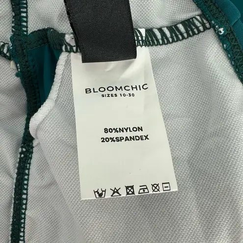 Bloomchic Solid Teal Ruffle Hem Empire Waist Halter Neck Swim Dress size 18/20 Green