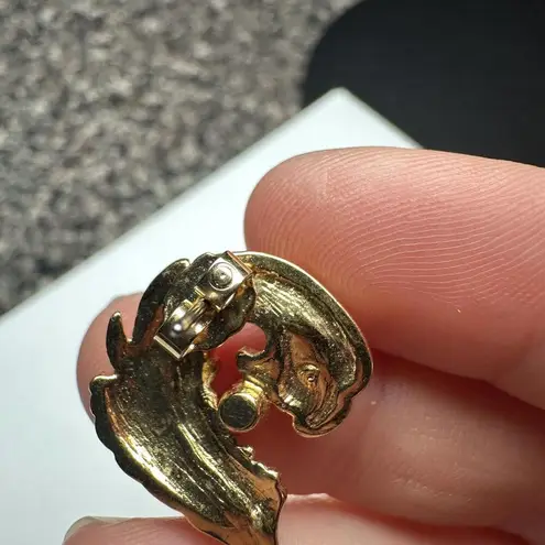 Avon Gold Tone Metal Feather Clear Rhinestone Pierced Stud Earrings