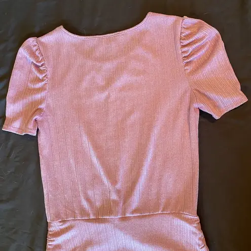 BCX Mauve Top with Metal Accent