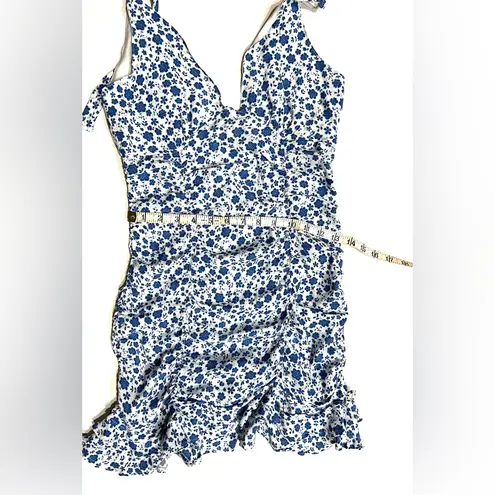 Sky to Moon Blue and White Floral Dress Size Small