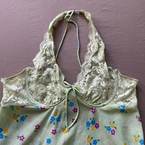enchanting. Floral Halter Neck Lace Cami Top