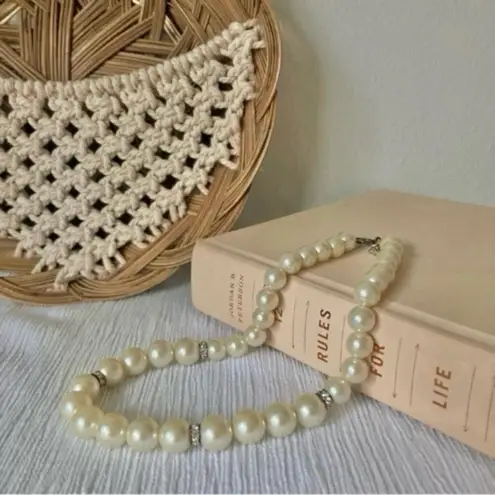 Pearl & Rhinestone Necklace Vintage “Eudora” Elegant Classic Minimal Pearlcore White