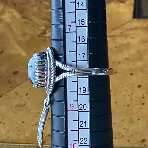 White Buffalo Turquoise Sterling Silver Feather Ring Size 8 Black