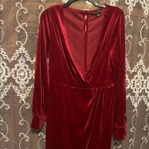 Red Velvet Plunge Gown with Bishop Sleeves Size L