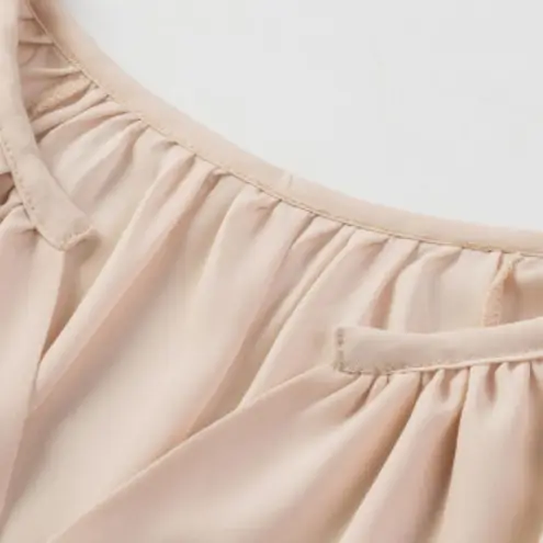 NEW Cream Colored Split V Neck Pleated Loose Fit Flutter Sleeve Tunic Blouse Size L