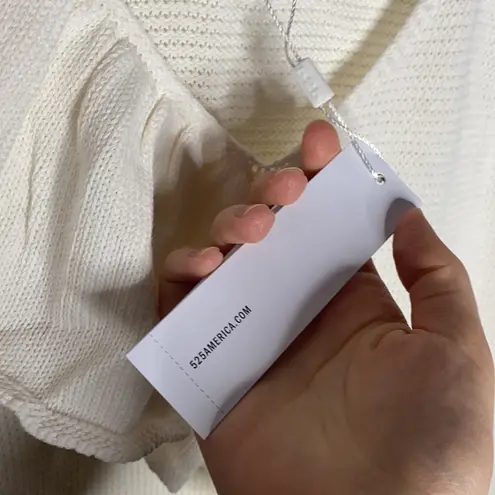 525 America cream ruffle front sweater tank sz S