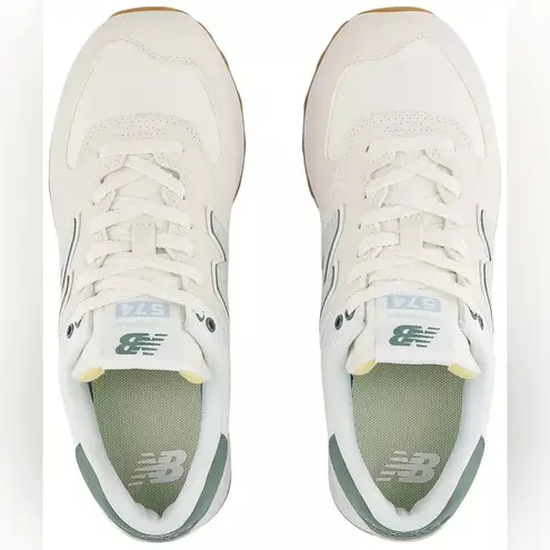 New Balance Women’s 574 Shoes