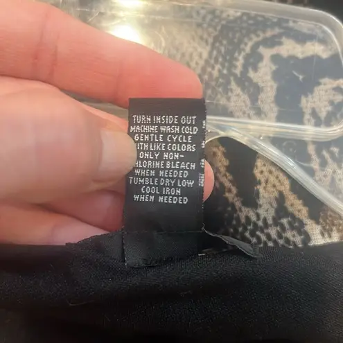 Alfani snakeskin bedazzled mesh top with lining and bell sleeves size medium.