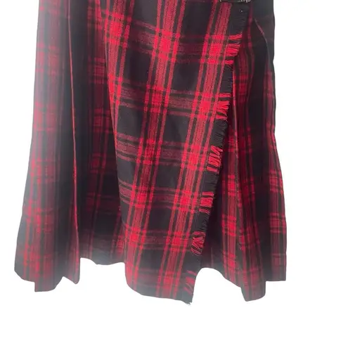 Vintage 90s Womens Size 26 Smal lTartan Plaid Red Wool Wrap Scottish Kilt Skirt