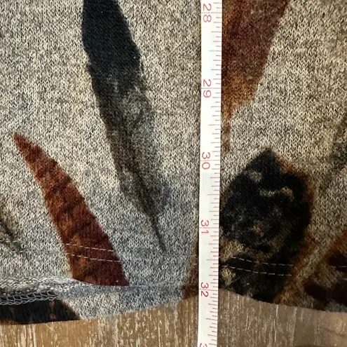 Bellamie feather print long sleeve scoop neck tunic sweater dress Fits medium