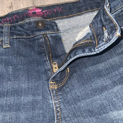 Wishful park 🌸3/$15🌸 Blue Jean Denim Cutoff Fringe Hem Mid Rise Shorts Jr. 7