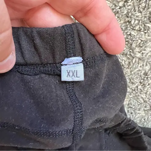 Maternity Plus Size Black Soft Bike Shorts With Pockets Women’s Size XXL