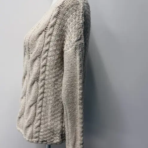 Holloway Cream Hollister knit long sleeve sweater Pull Over Size small