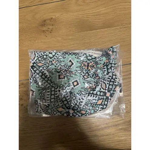 Fun 2 Fun Women Size Small Sleeveless Tank Top Aztec Lightweight Stretch Beach