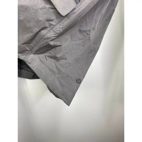 Lululemon  Drizzle Down Lightweight Grey Full Zip Rain Jacket Women's Size 10 - Image 4