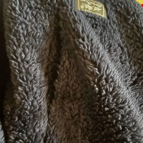 Eddie Bauer  Sherpa Pullover - Light Blue and Navy - Image 4