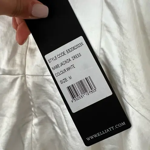 Elliatt NWT ELIATT Satin Jacinda Rhinestone Asymmetric Cocktail White Dress Sz M