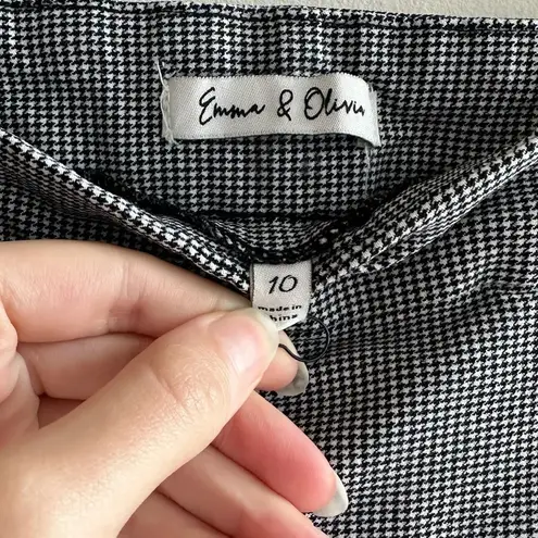 Emma & Olivia Black and White Houndstooth Print Cropped Ankle Pants, Size Small