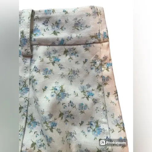 Derek Lam 10 Crosby Mini Blue Floral Shorts in White Size 4
