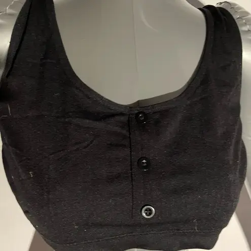 Arizona Jeans 2 Arizona sports bra XL made with spandex for easy stretch never worn