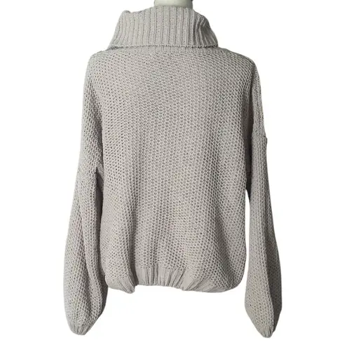 In Loom Boutique Cream/Gray Cowl Mock Neck Long Sleeve Sweater NWT