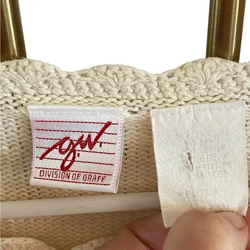 Vintage 90s cream blue and purple floral embroidered sweater Size L