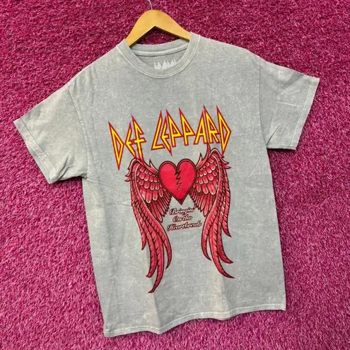 Def Leppard Bringing on the Heartbreak Heavy Metal Tee M