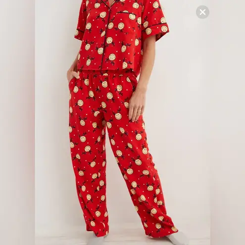 Aerie  Red Holiday Lights Smiley® Flannel Skater Pants & Scrunchie Set - size XL thumbnail 11