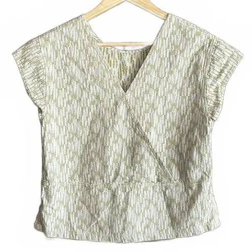 REI Womens White Cap Sleeve Top V Neck Size S Activewear