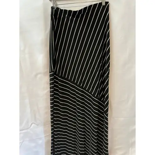 Matty M Black and White striped Maxi Skirt Size L Size L