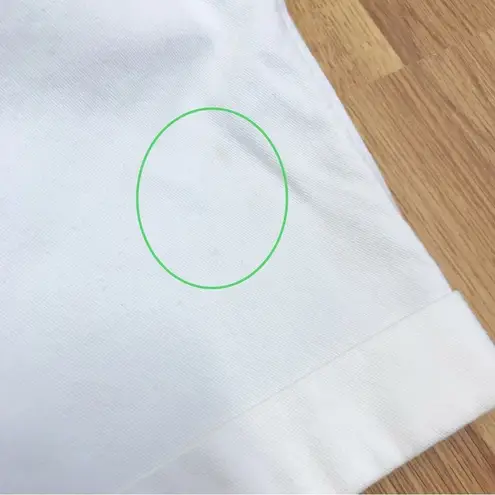 VINTAGE 80s 90s White Pleated High Waist Classic Shorts Cuffed Flared Leg Size 2