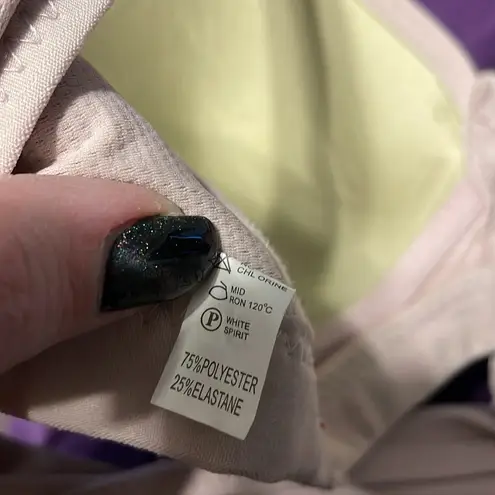 Beautiful lavender lace bra with snap front buttons. NWT. Purple Size undefined - Image 10