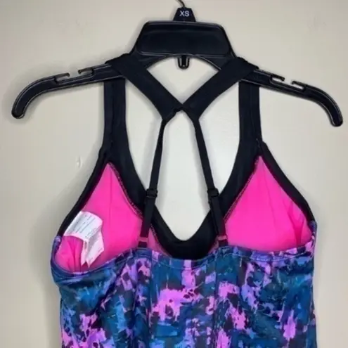 Nike NWT.  Tankini Top