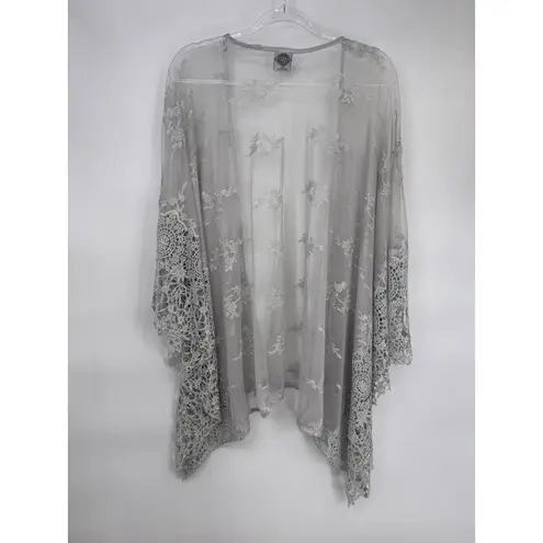 Cal Style Kimono Top Womens XL Silver Lace Crochet Witchy Romantic Fairy Gray