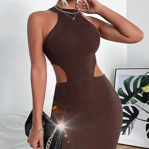 📷NWT, Lavishly Paris Women’s Cut Out Sun Dress Brown Size M
