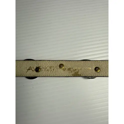 The Avignon Genuine Leather Gold Tone Belt with Ornate Buckle Women's Small