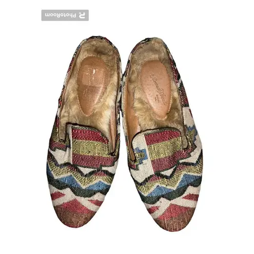 Universal Threads ✨Synthia Faux Leather Fur Backless Mules✨