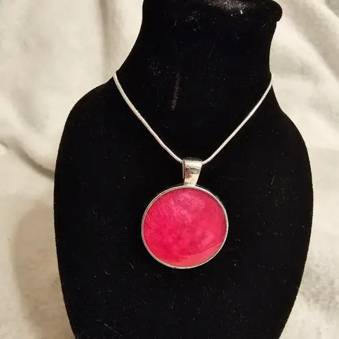 Handmade Resin Beautiful Beacons 925 Silver Chain with Pink Pendant