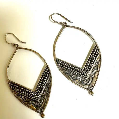 Silpada Siplada Sterling silver etched earrings