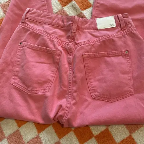 ZARA  Pink High Waisted Straight Leg Crop Jeans