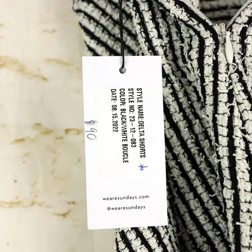 Sundays Berry Short Womens S White Black Striped Boucle High Waist Pleated NWT